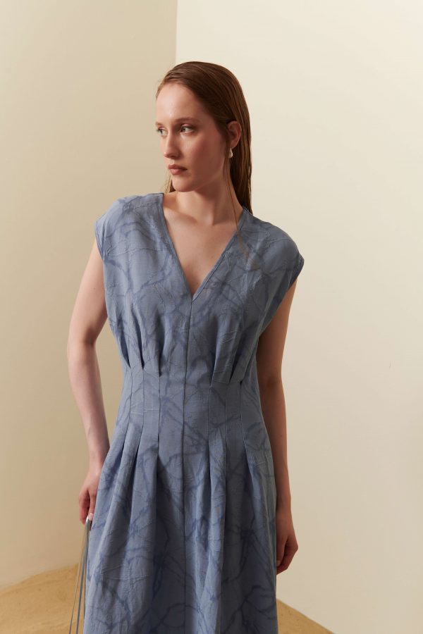 Abito lungo in jacquard - immagine 2